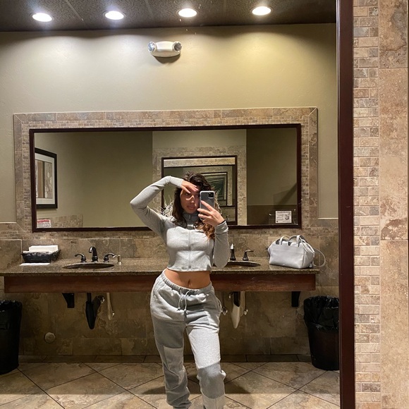 Meet your Posher, Gabriela - Picture 4 of 5